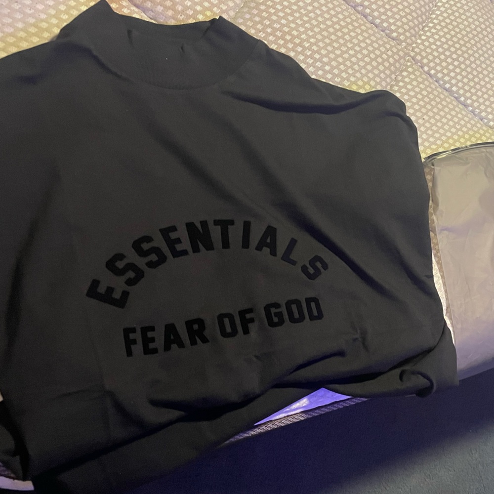 Essentials black collection shirt